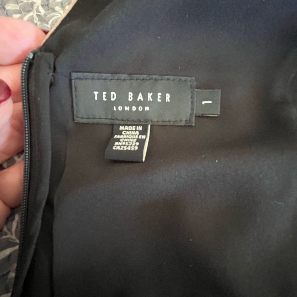 Ted Baker Blouse - Picture 8 of 10